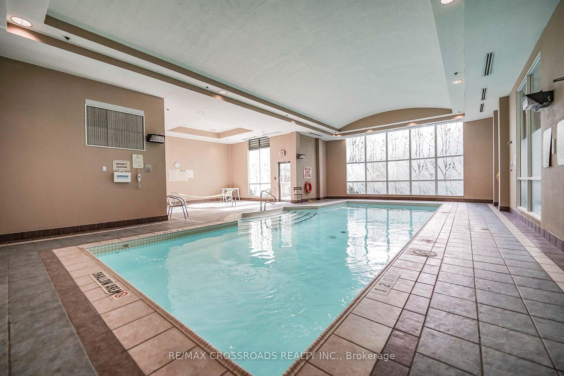 7 Lorraine Drive Unit 203 photo 23