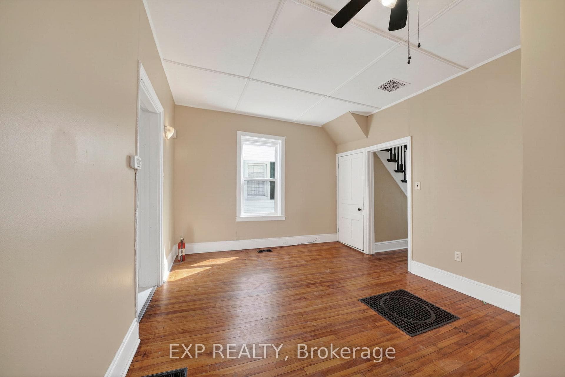 231 Water Street photo 12