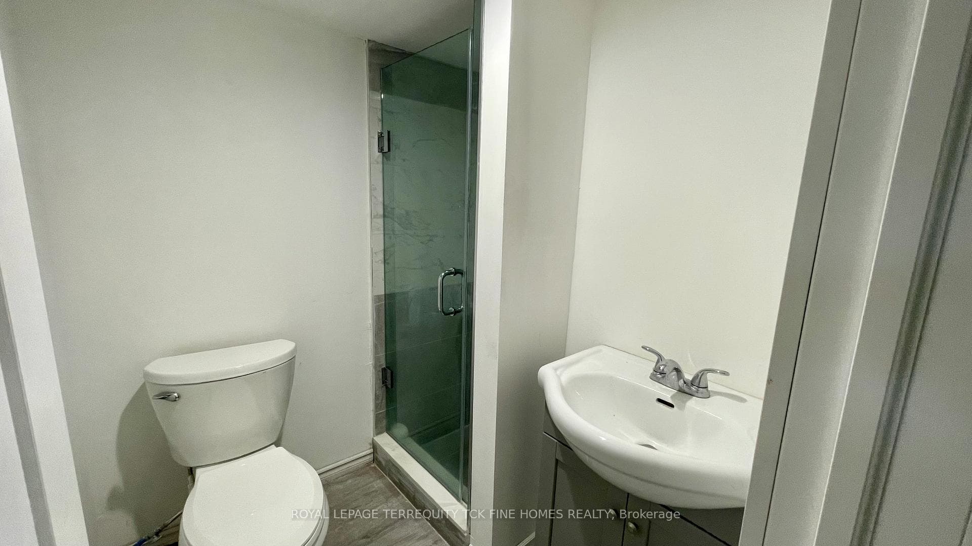 3 Ivordale Crescent Unit Lower photo 9
