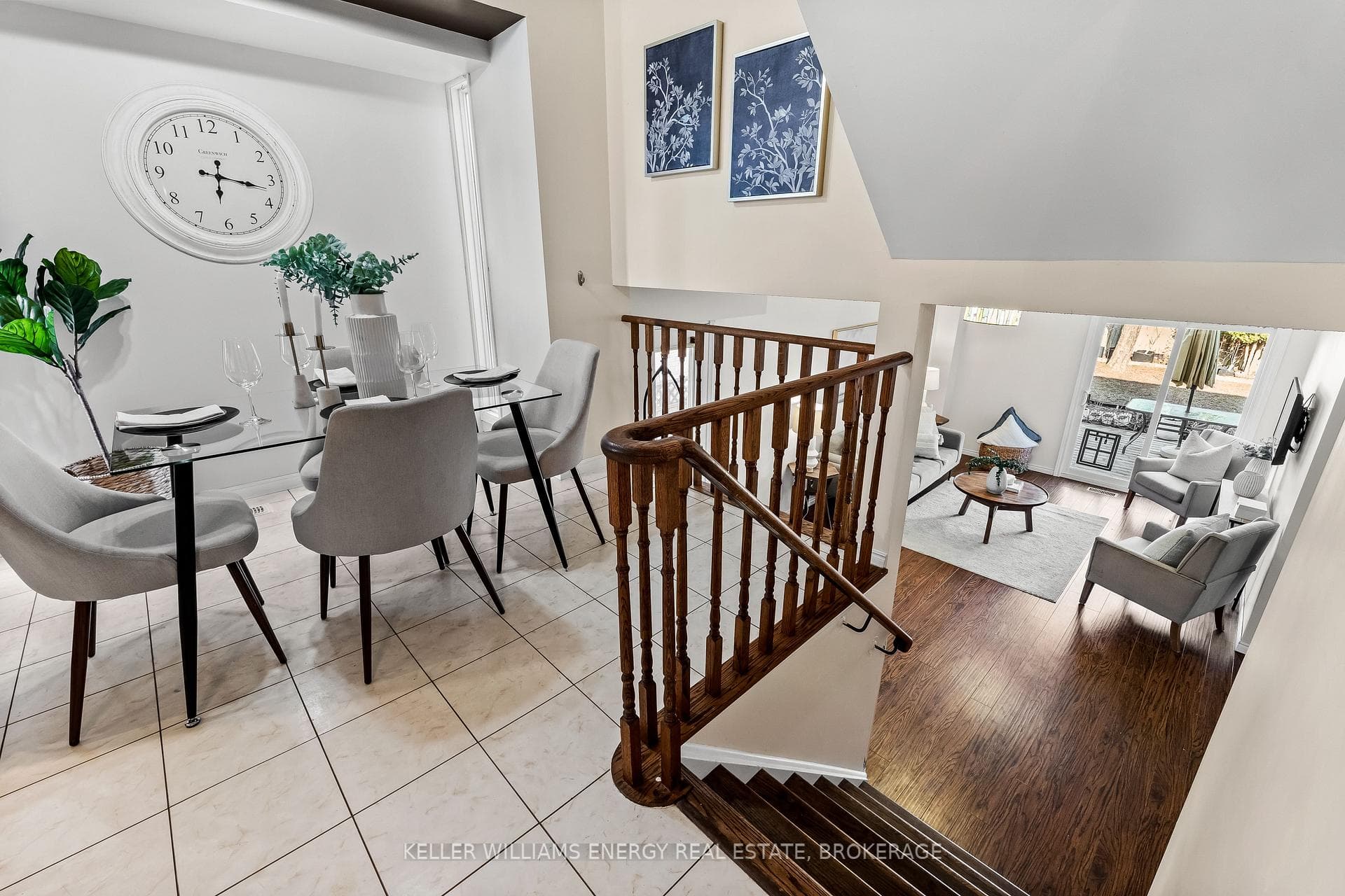 117 Bassett Boulevard photo 15