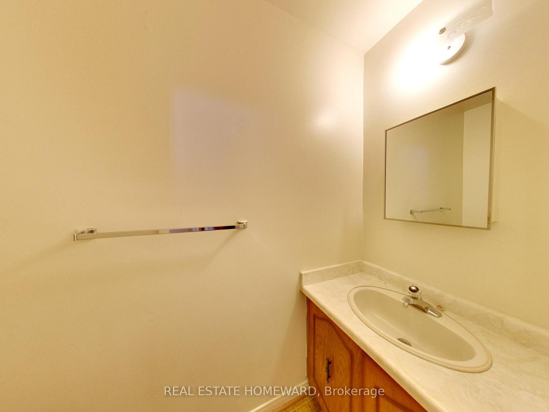 14 Summerdale Drive photo 6