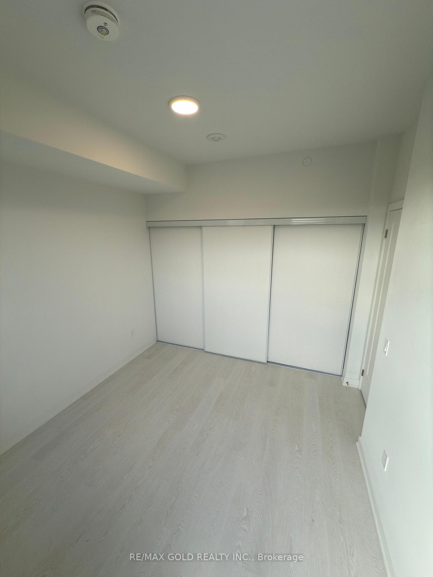 415 Main Street Unit 619 photo 12