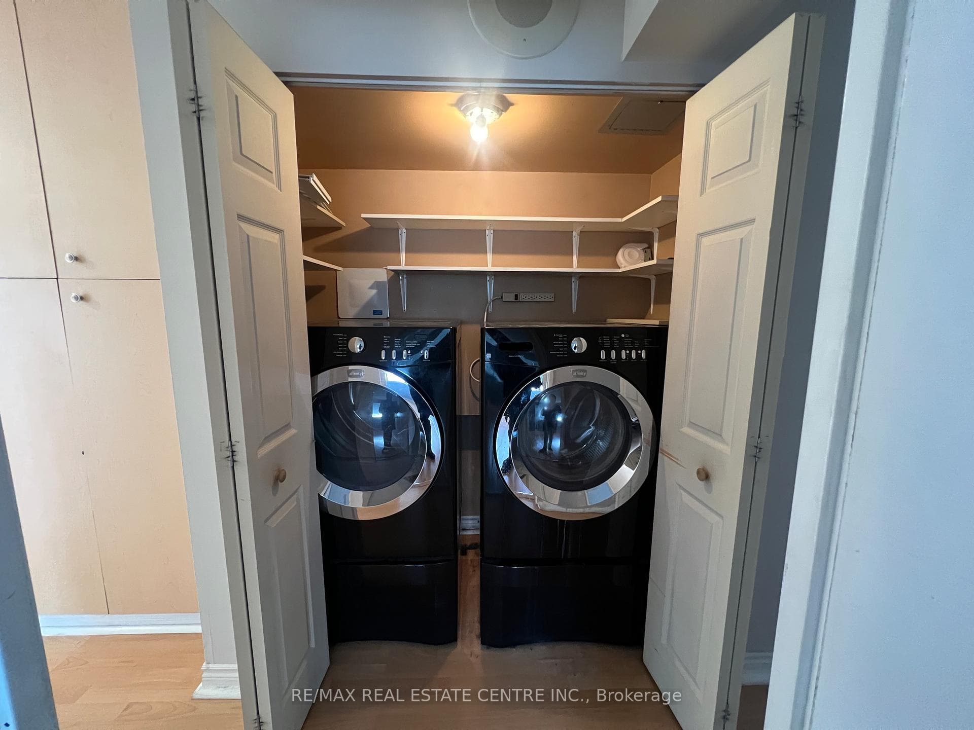 200 Robert Speck Parkway Unit 1402 photo 25
