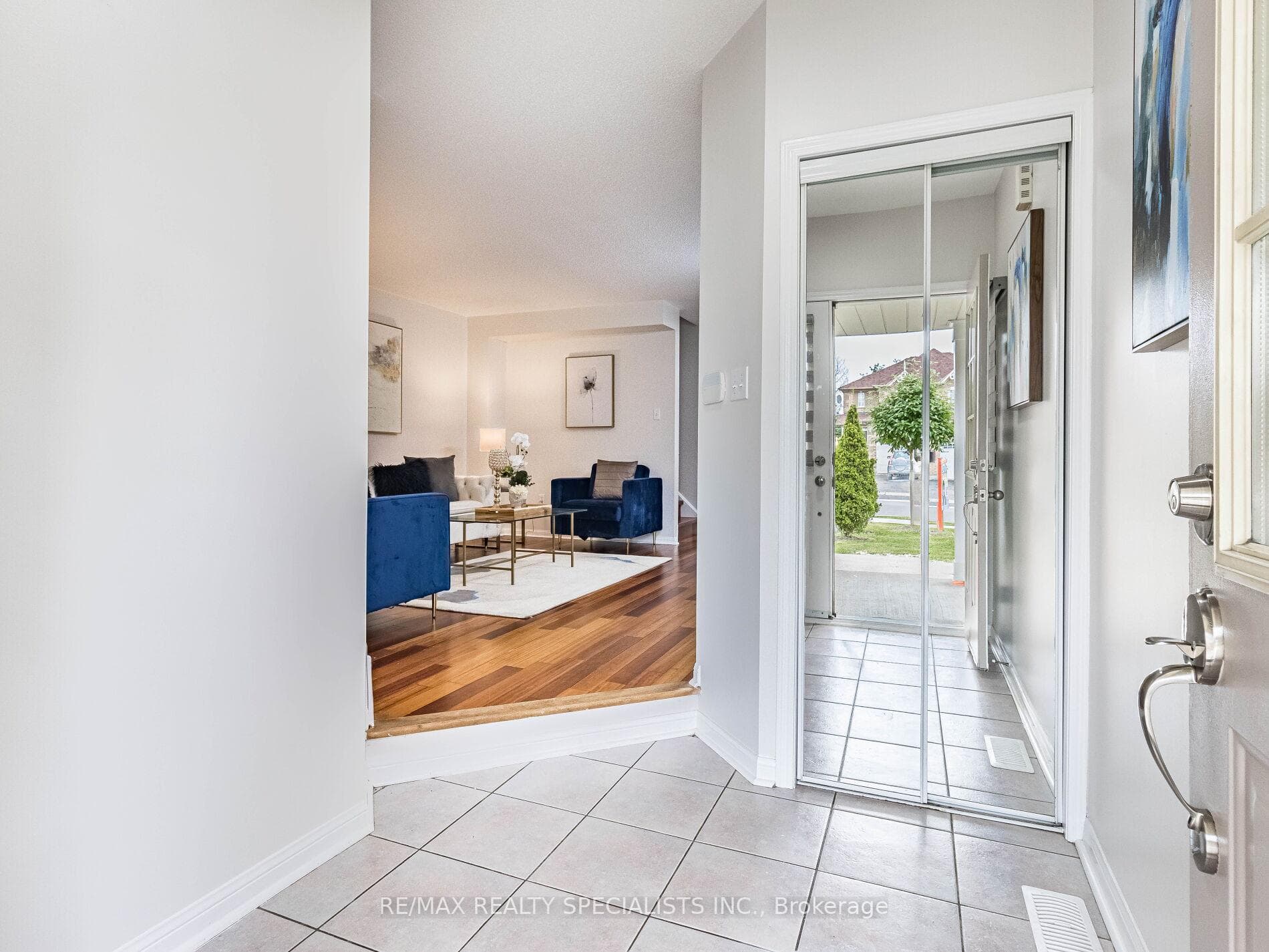 Main Floor Foyer