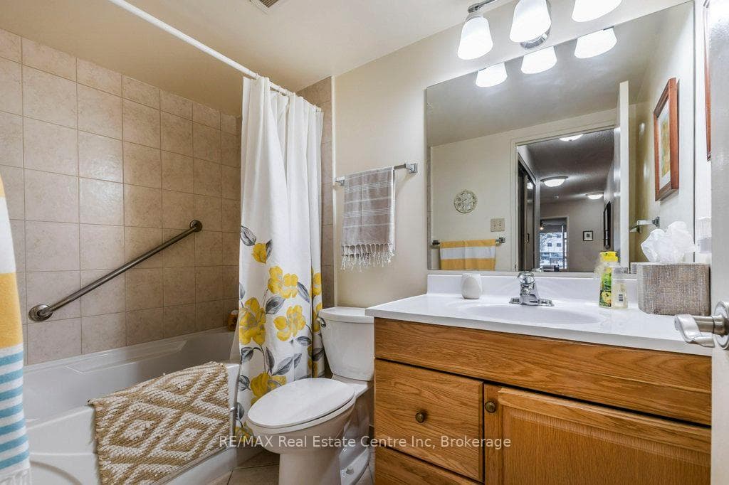 23 Woodlawn Road Unit 101 photo 22