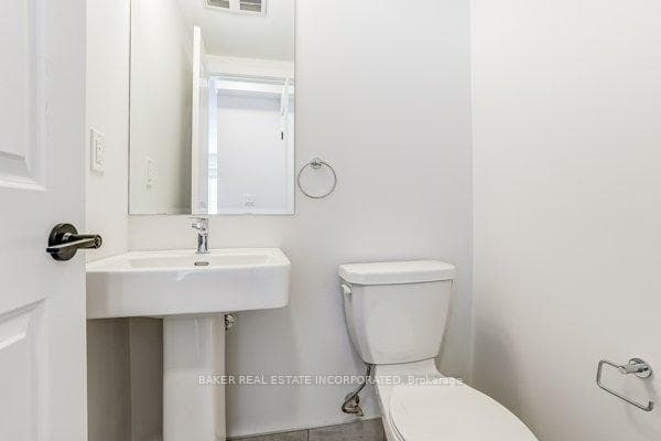 39 Farmstead Road Unit 115 photo 10