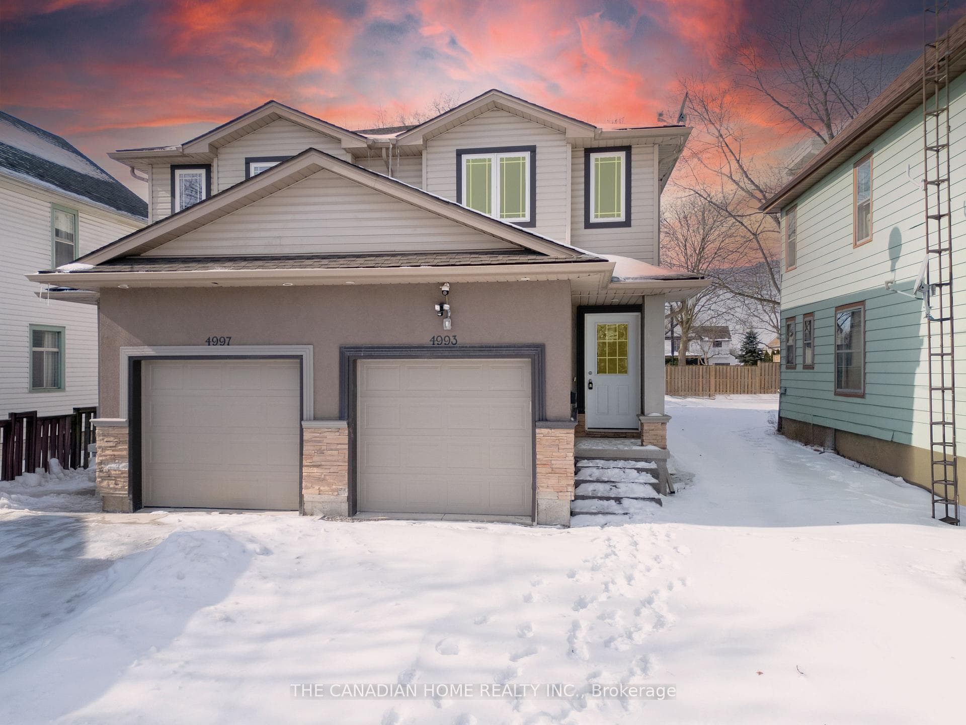 4993 St. Clair Avenue photo 2