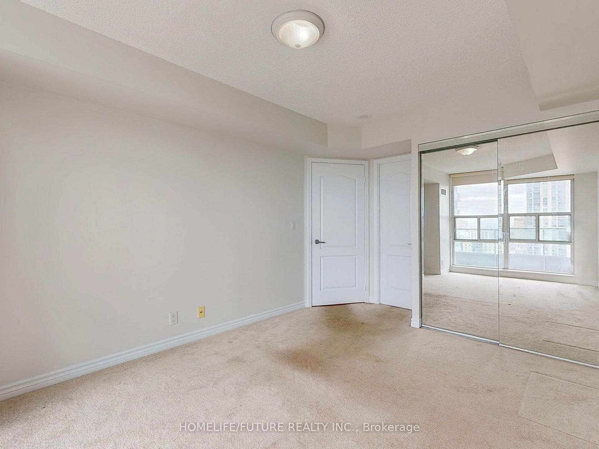 1 Elm Drive Unit 1204 photo 19