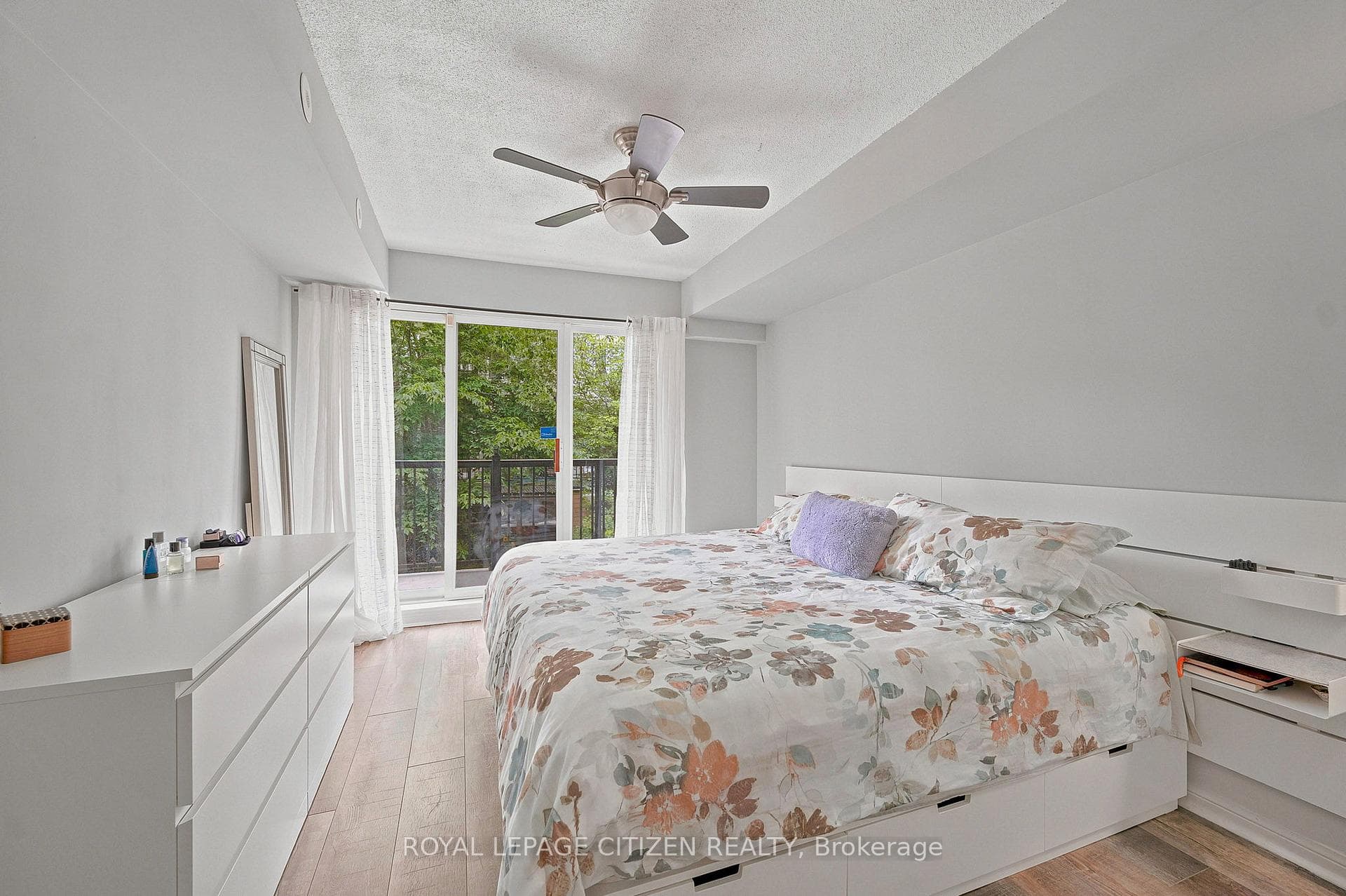 75 George Appleton Way Unit 2048 photo 13