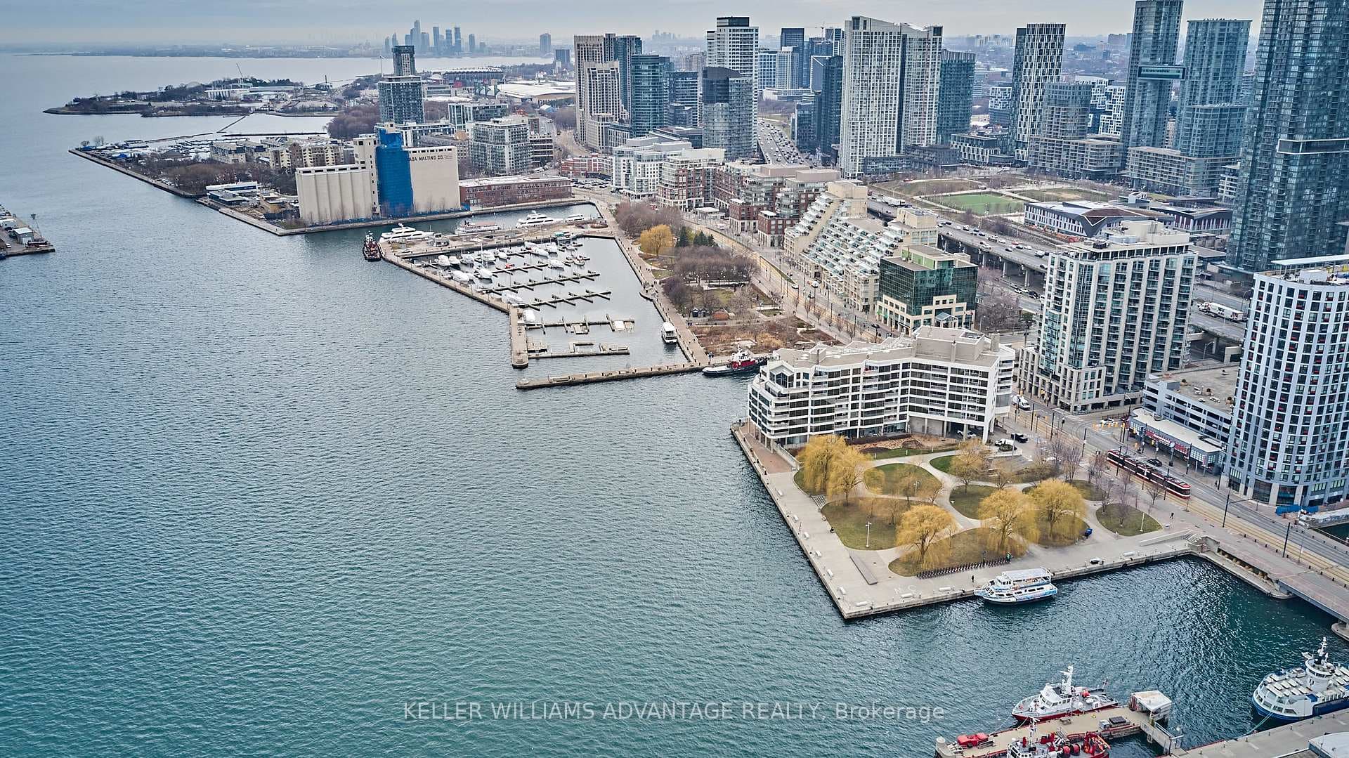 270 Queens Quay N/A Unit 203 photo 26