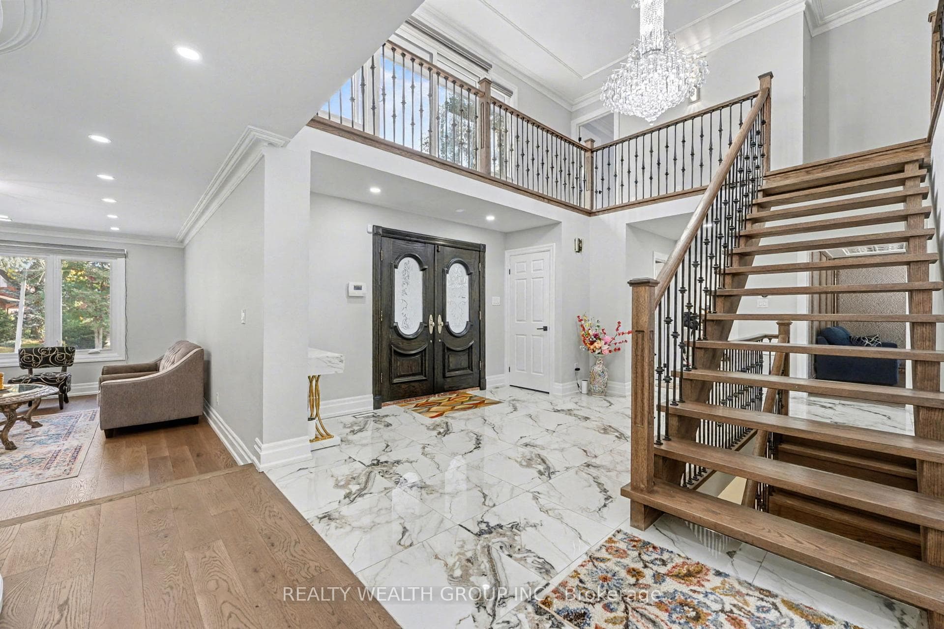 32 Colton Crescent photo 5