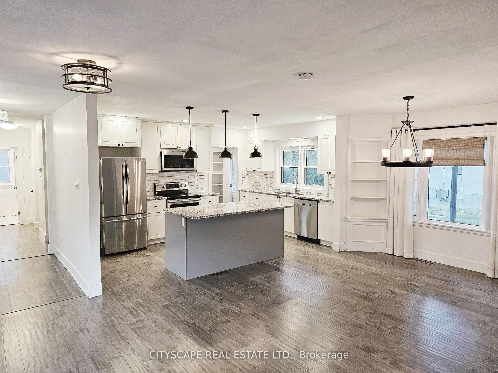 891 Riverside Drive photo 10