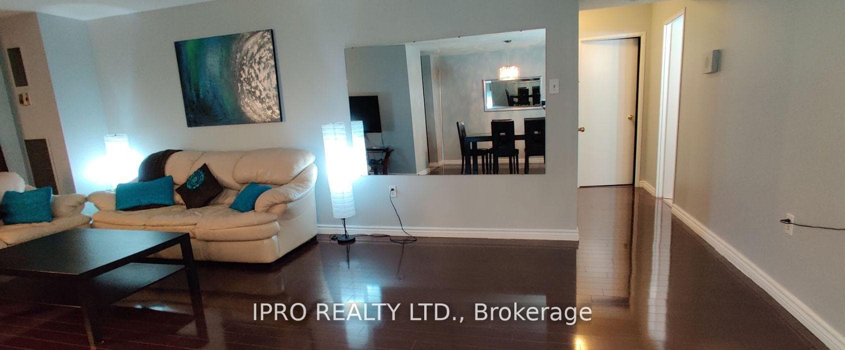 17 Knightsbridge Road Unit 1001 photo 4