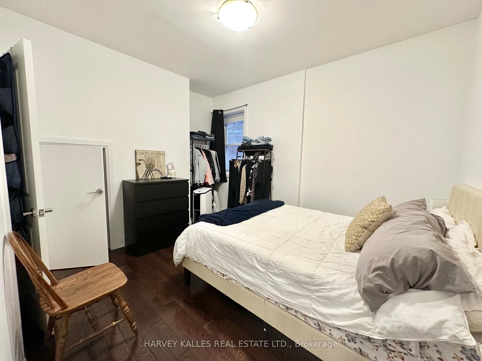 543 Palmerston Boulevard Unit 2 photo 8