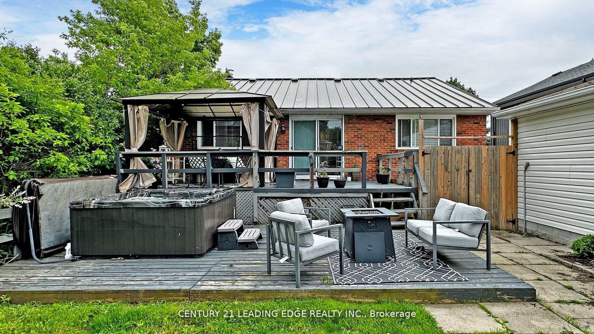 458 Marion Avenue photo 33