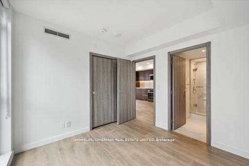 38 Widmer Street Unit 3907 photo 22
