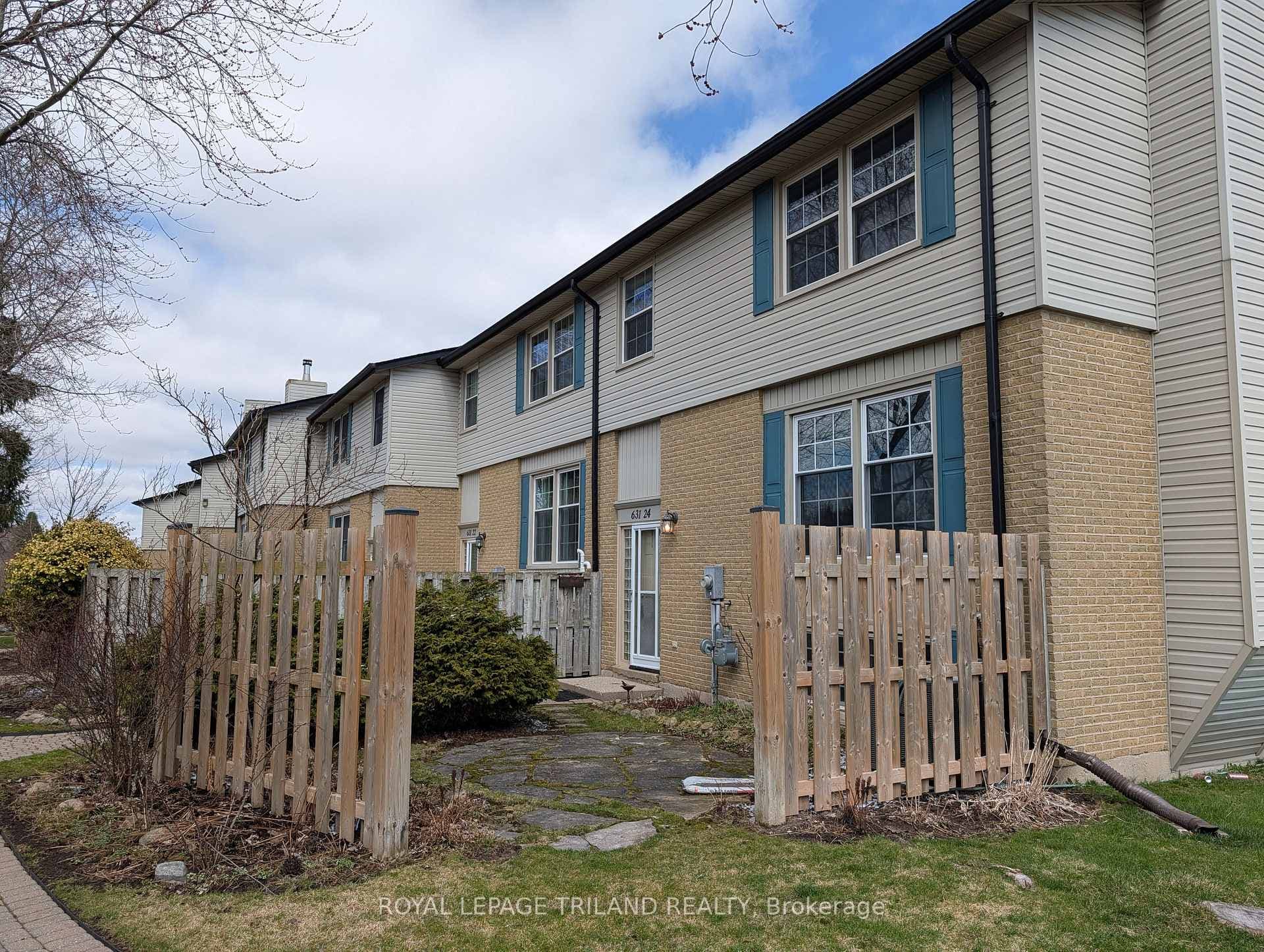 631 Cranbrook Road Unit 24 photo 4