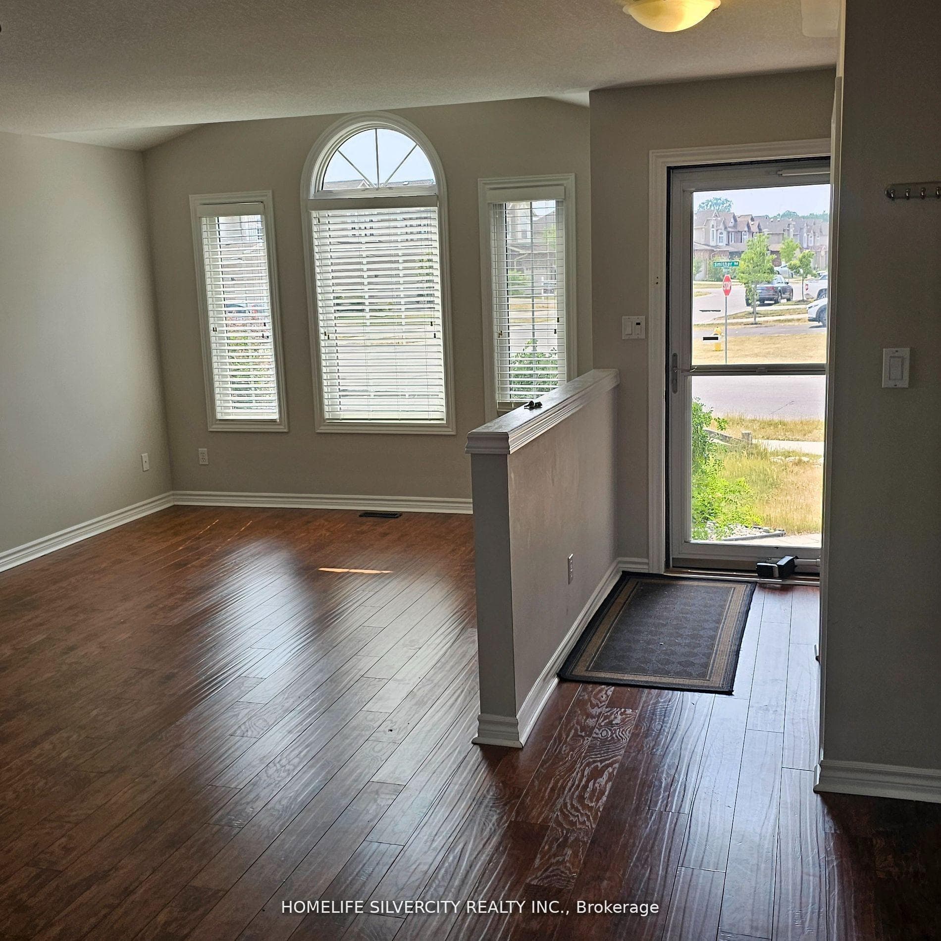 1102 Smither Road photo 3