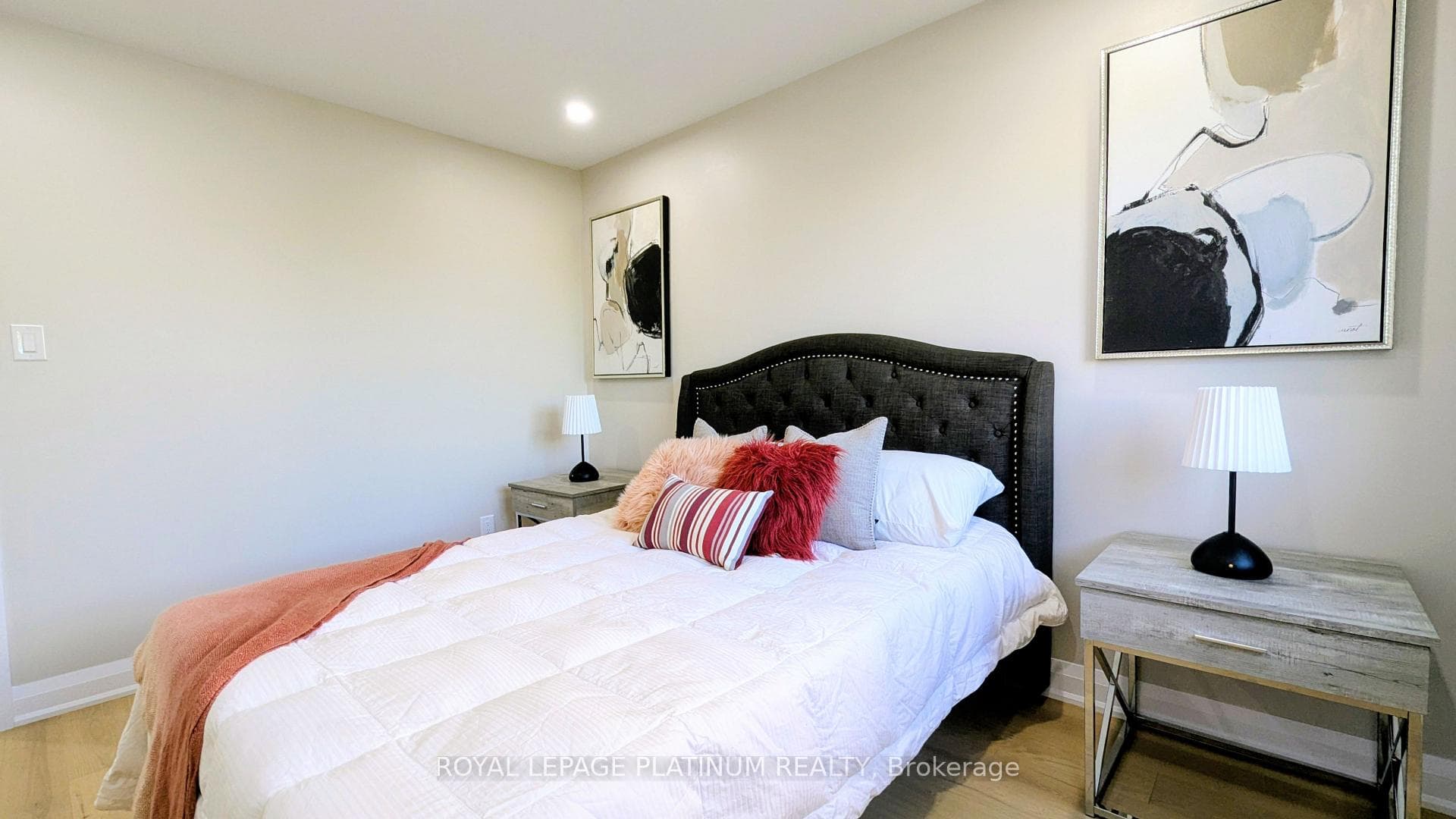 33 Greene Drive photo 23