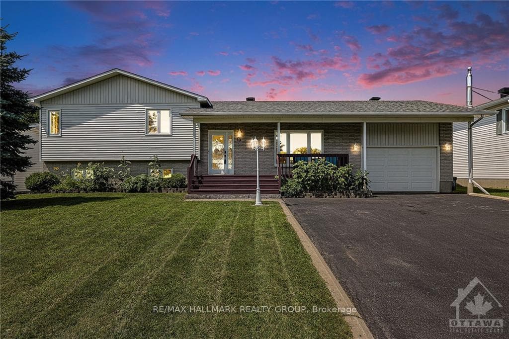 19 PROMENADE Boulevard photo 1