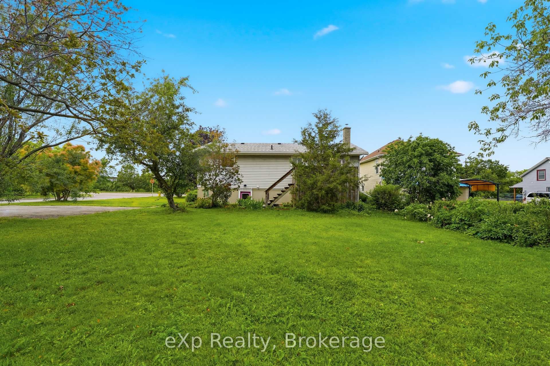 342 Front Street photo 36