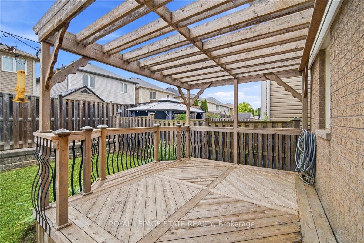 40 Whitwell Way photo 40