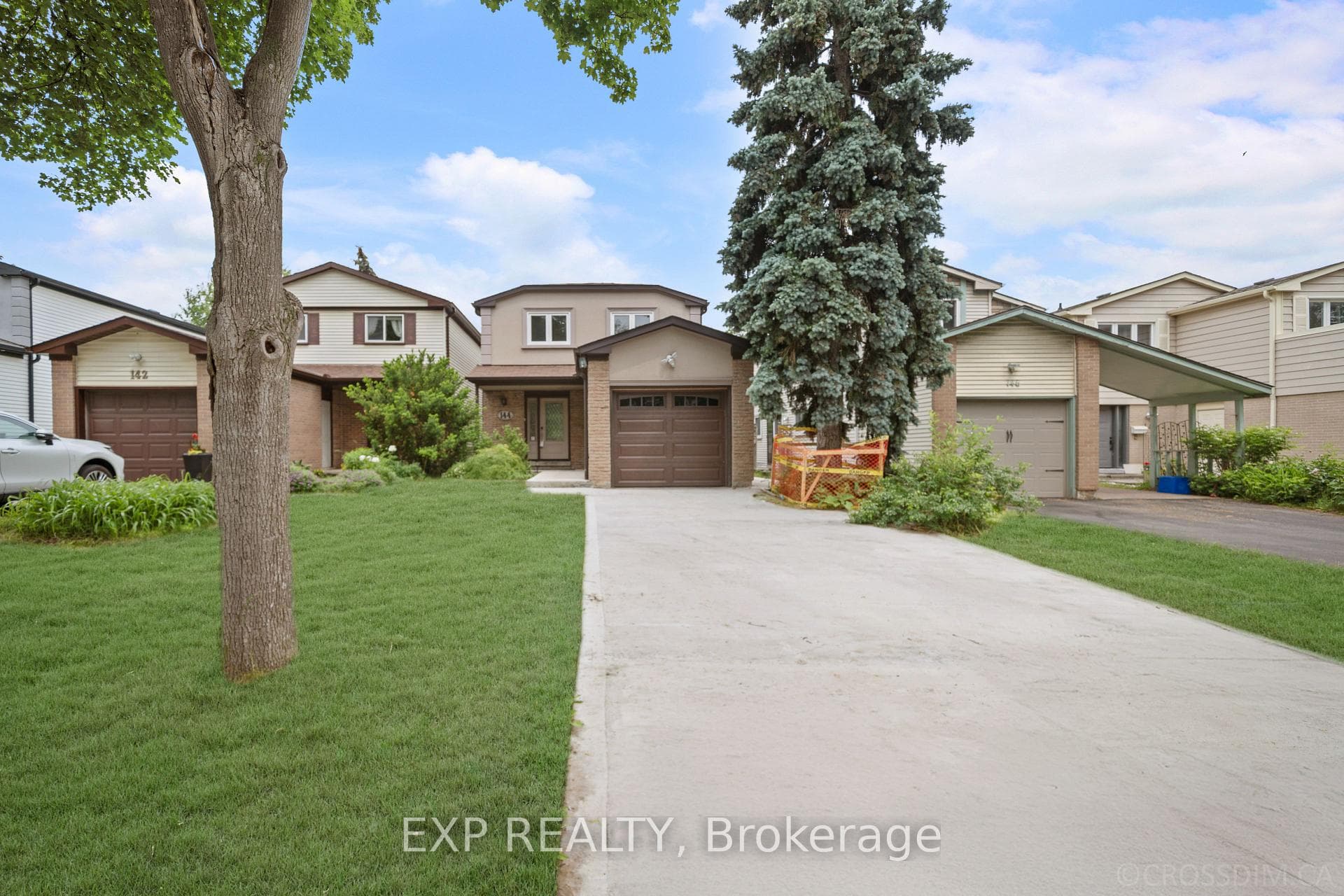 144 Snowshoe Crescent photo 45