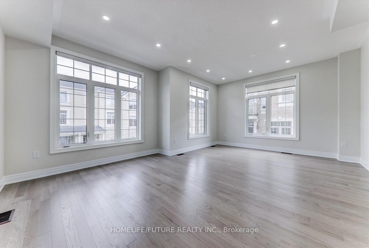 26 Thomas Hope Lane photo 13