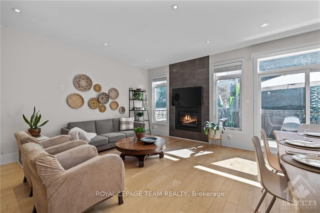 262 CURRELL Avenue photo 13