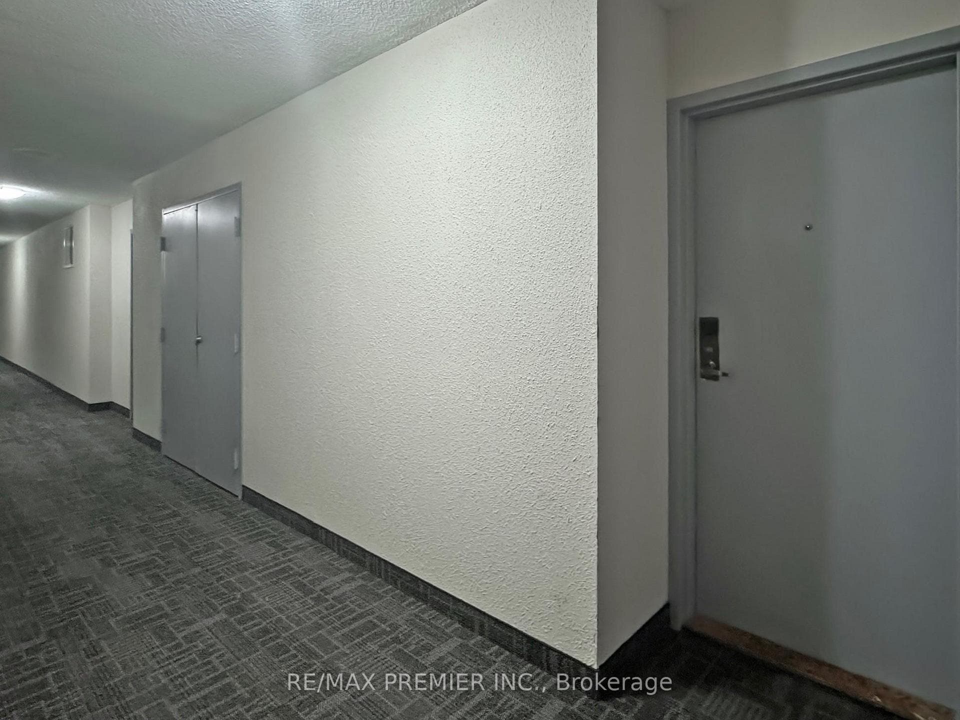 40 Panorama Court Unit 1611 photo 36