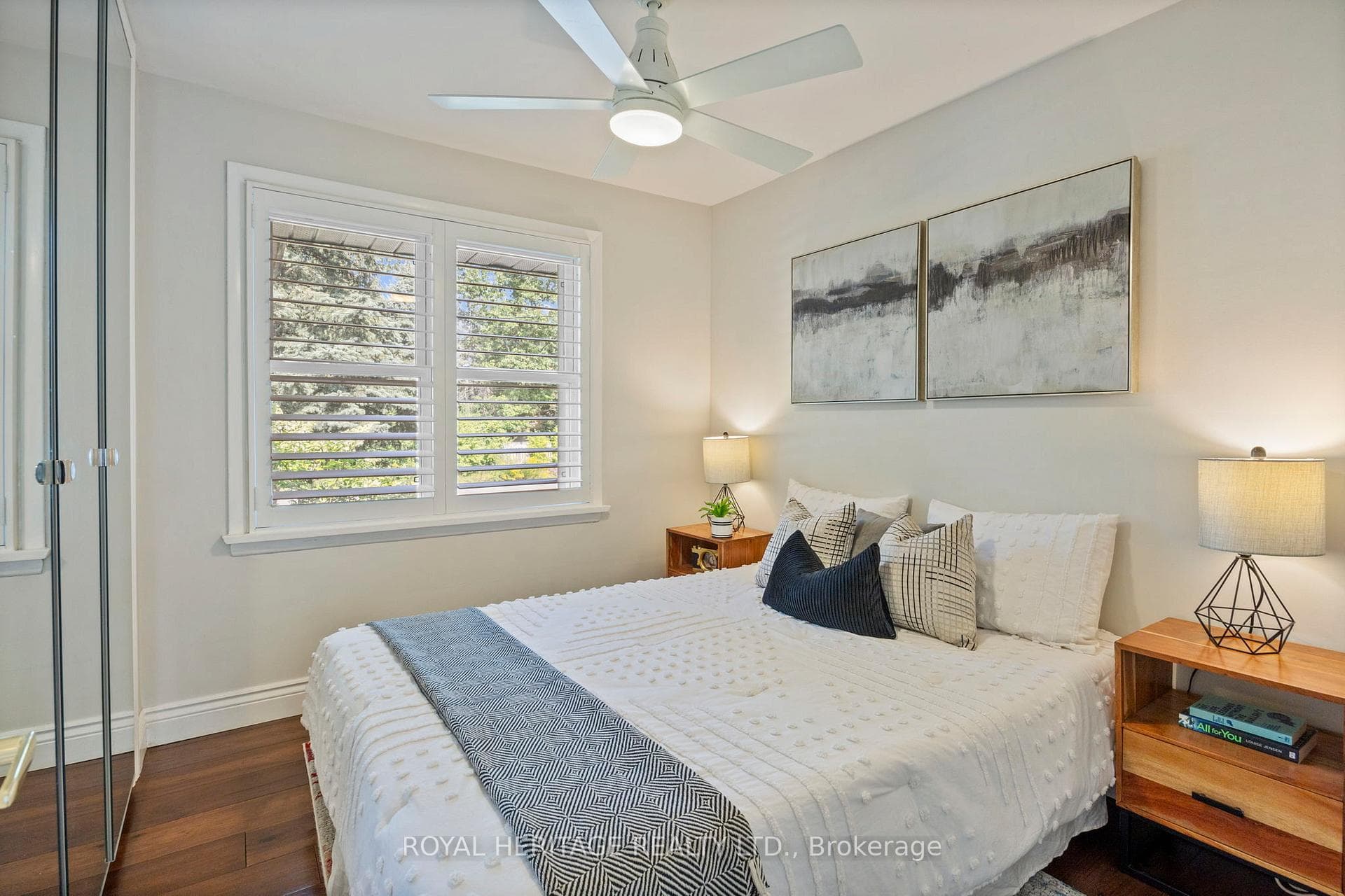 356 King Arthurs Court photo 21