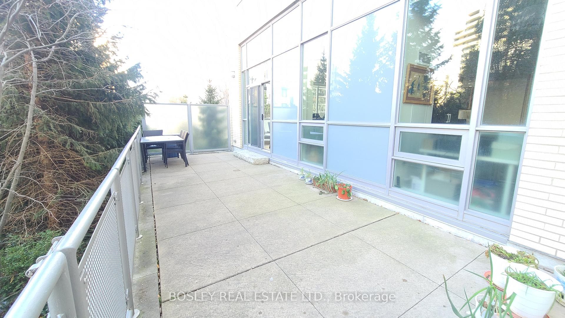 62 Forest Manor Road Unit 103 photo 8