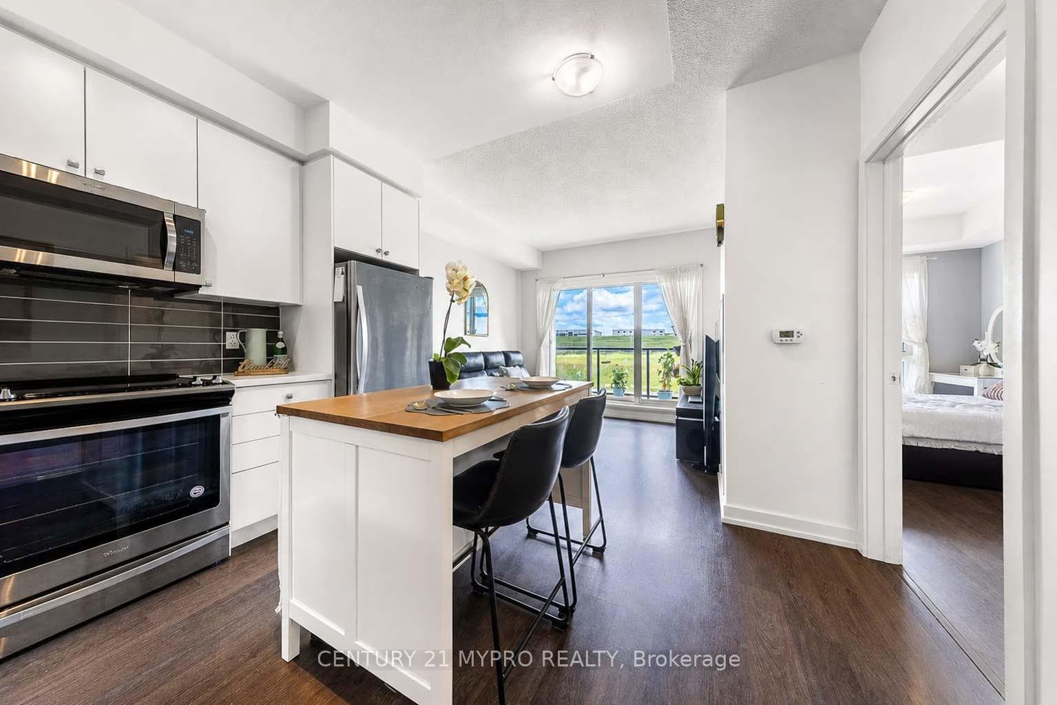 555 William Graham Drive Unit 320 photo 4