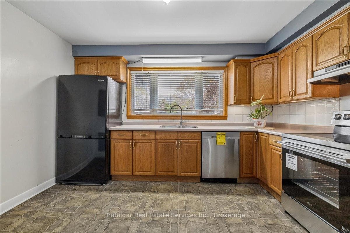 2286 Prospect Street photo 11
