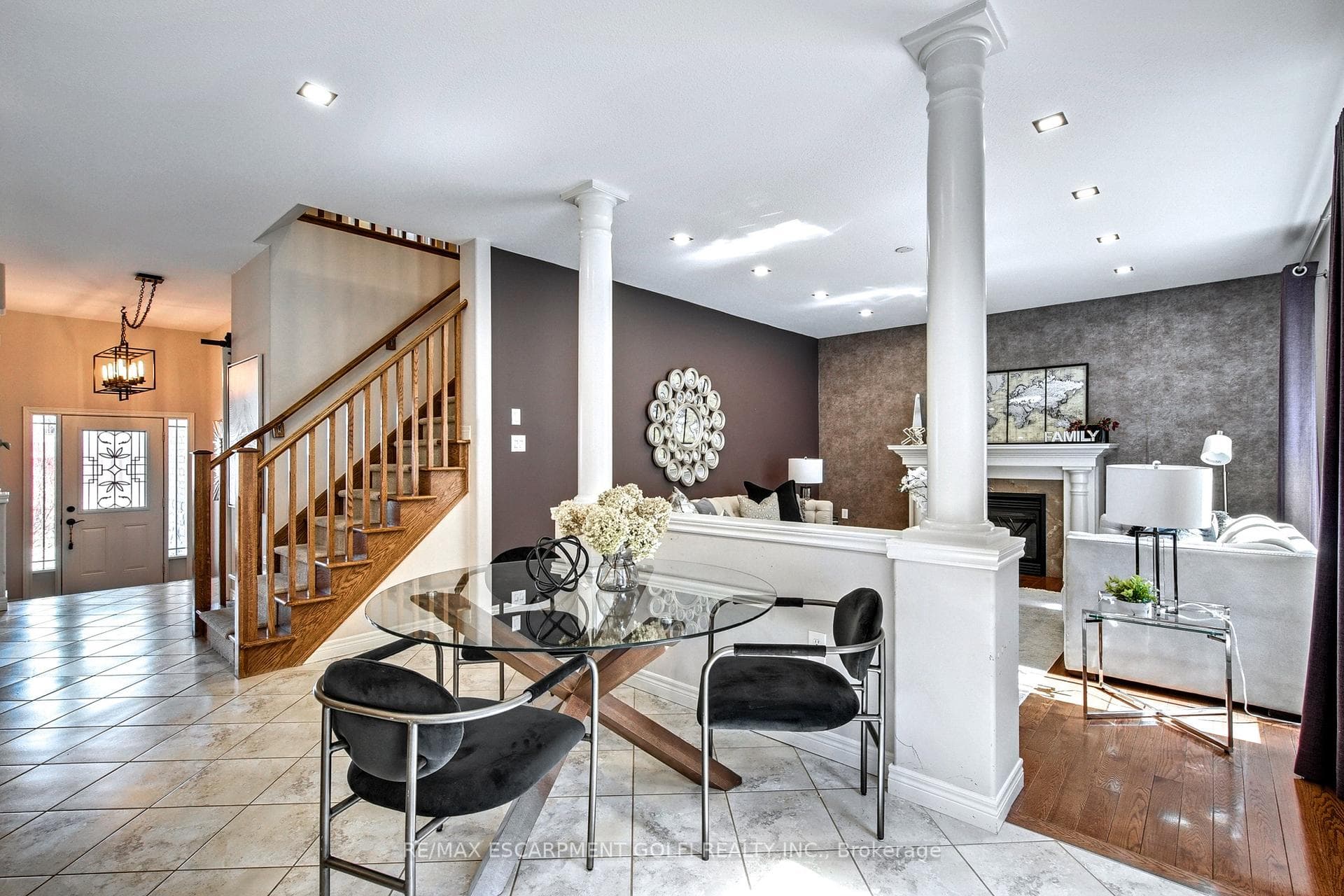 16 Heathcote Court photo 12