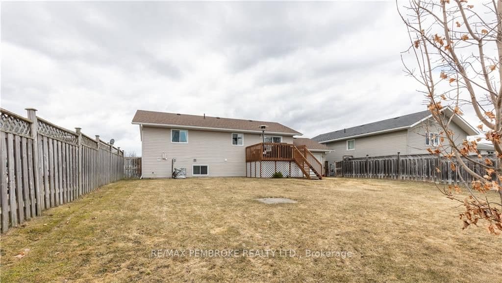 44 SPRUCE Street photo 30
