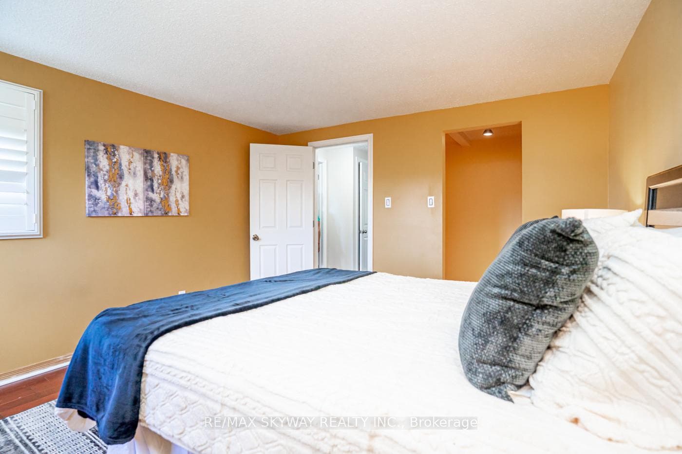 15 Cresswell Drive photo 15