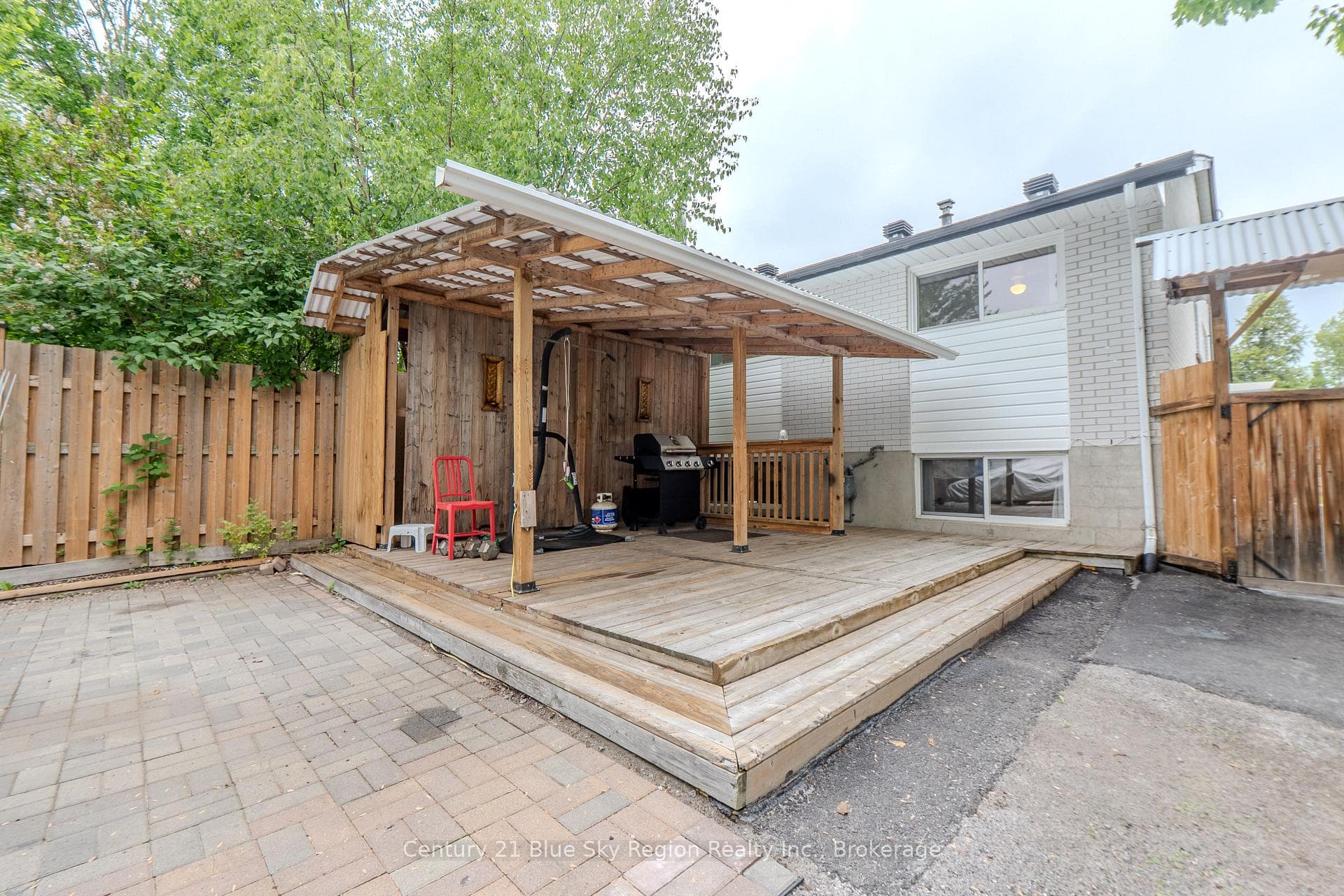 245 Michener Drive photo 7