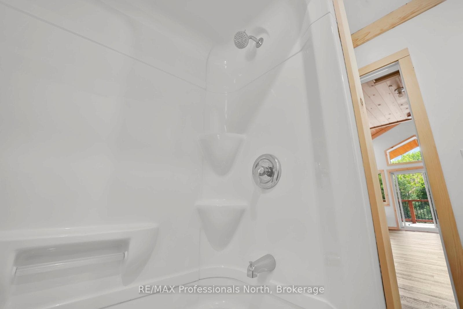 6587 Elephant Lake Road photo 33