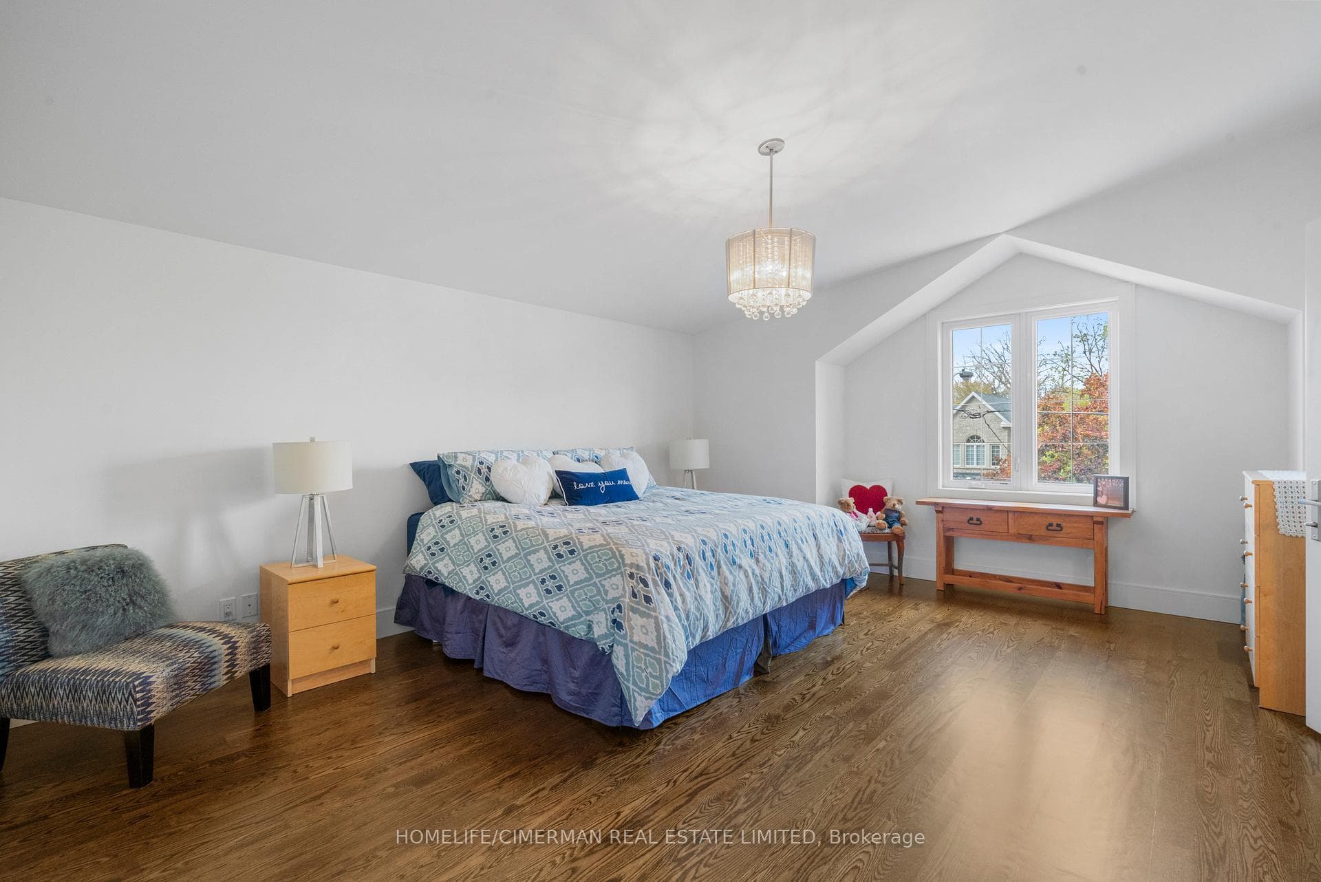 145 Churchill Avenue photo 25