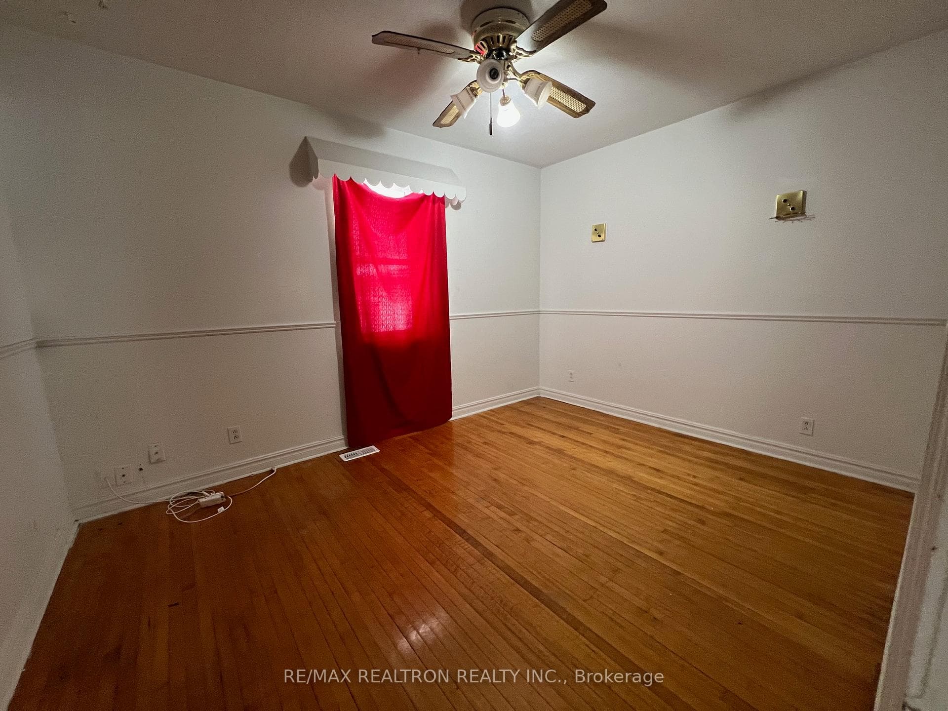 100 Eastville Avenue photo 10