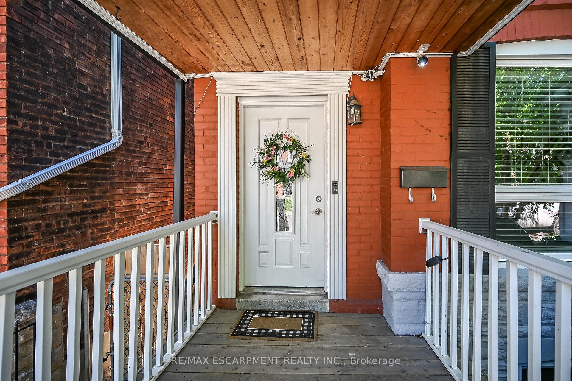 179 Burris Street photo 4
