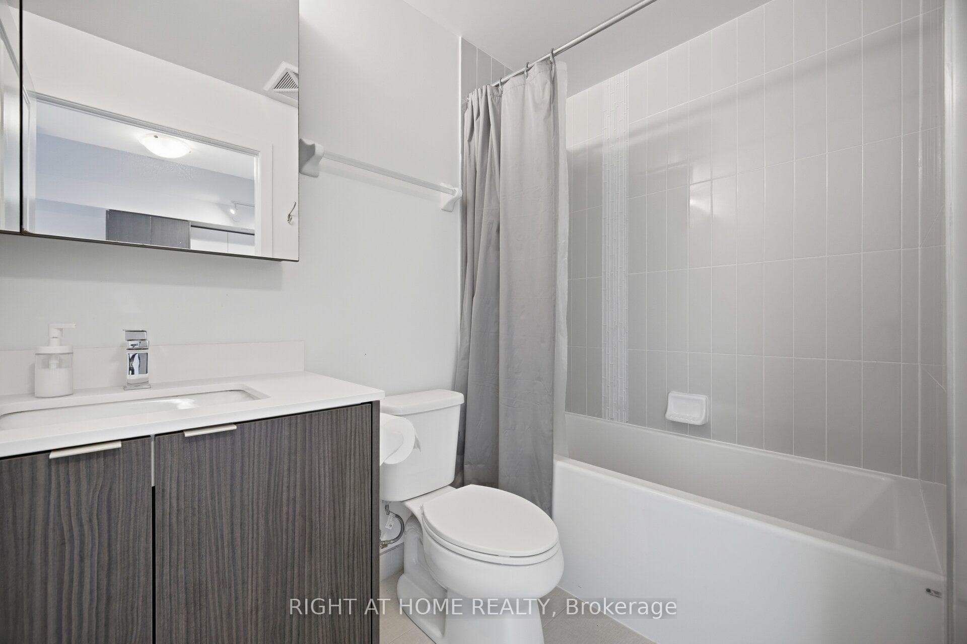100 Eagle Rock Way Unit 714 photo 19
