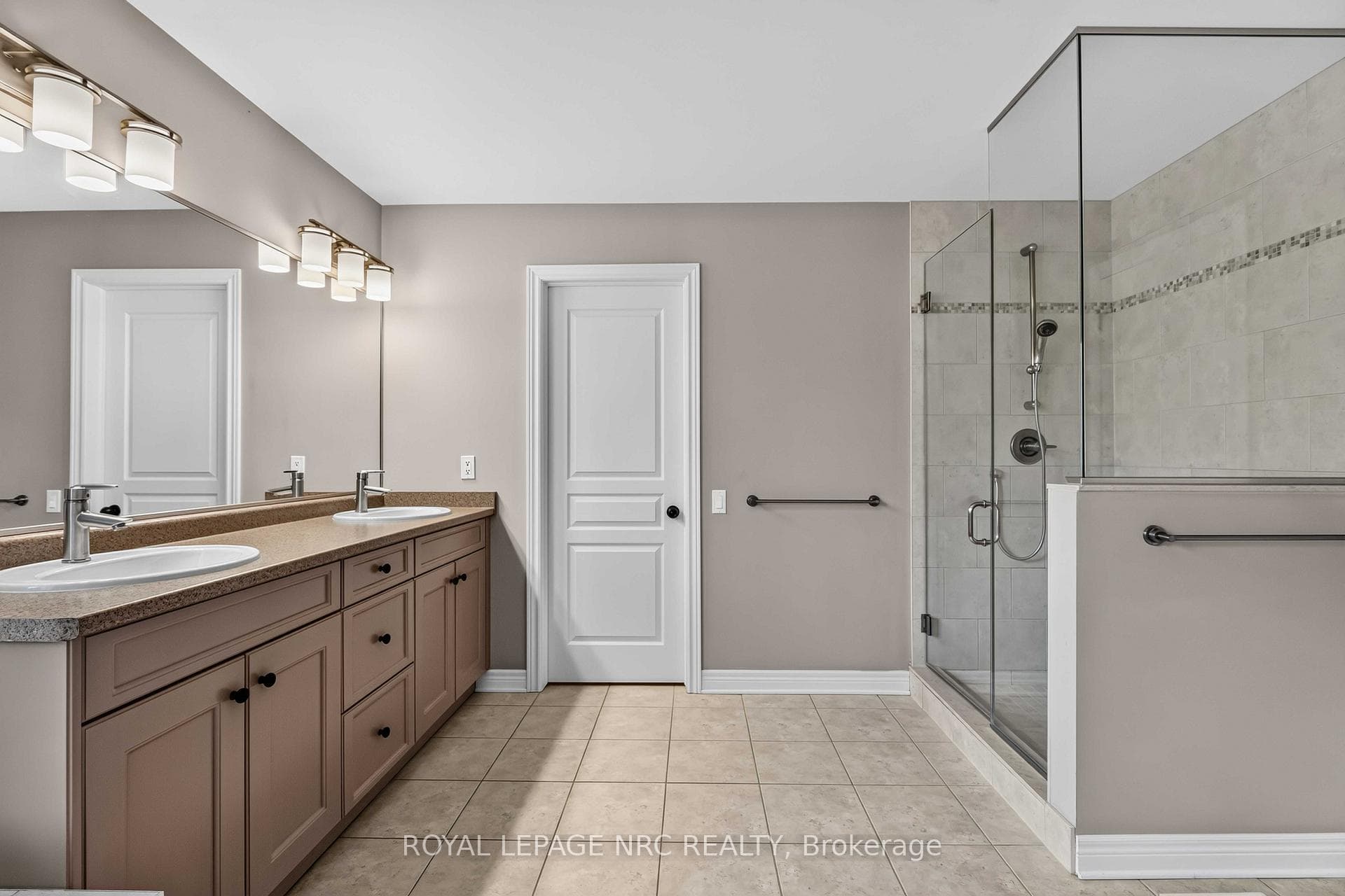 378 Pelham Road photo 35