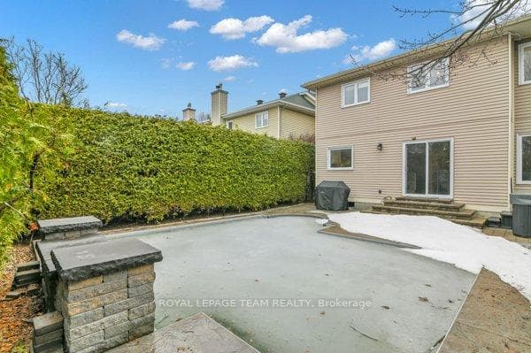 55 Beddington Avenue photo 31