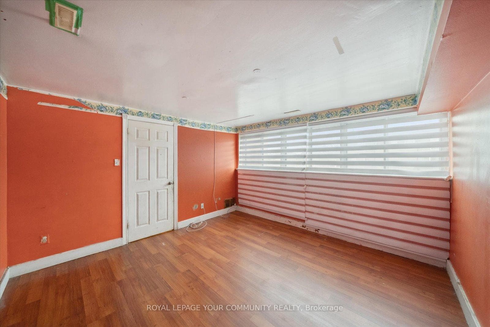 256 John Garland Boulevard Unit 117 photo 20