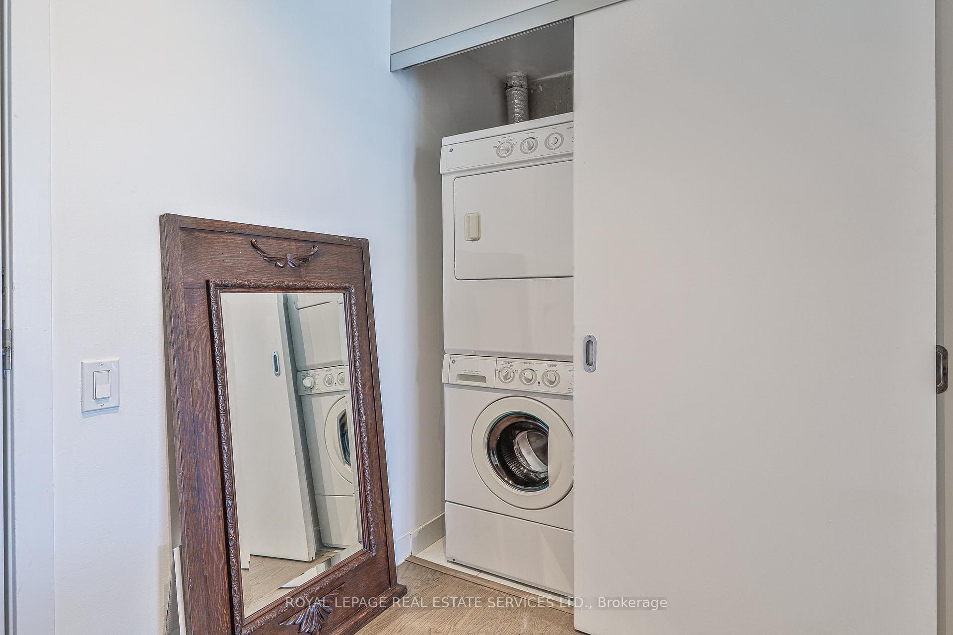 318 King Street Unit 803 photo 14