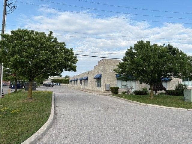 21 Industry Street photo 2