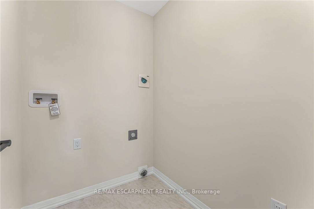 142 Willson Drive photo 25