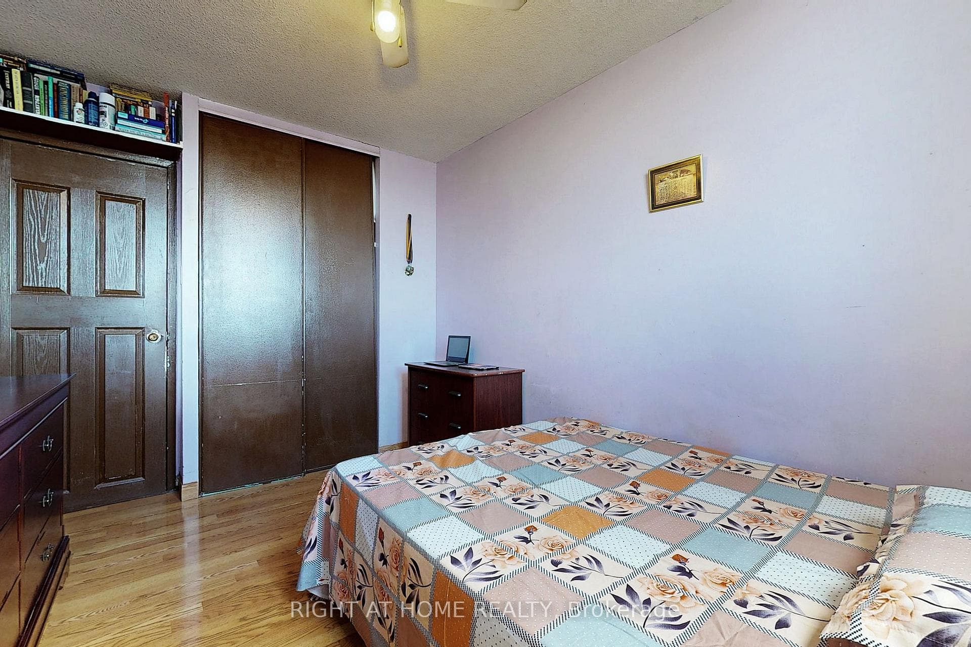 940 Caledonia Road Unit 1212 photo 12
